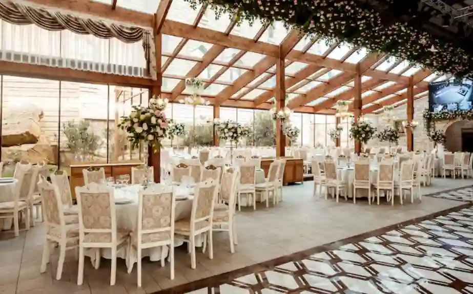 Wie Sie die ideale Eventlocation für Ihre Feier auswählen